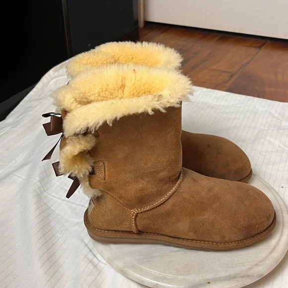 UGG boots - Picture 6 of 8